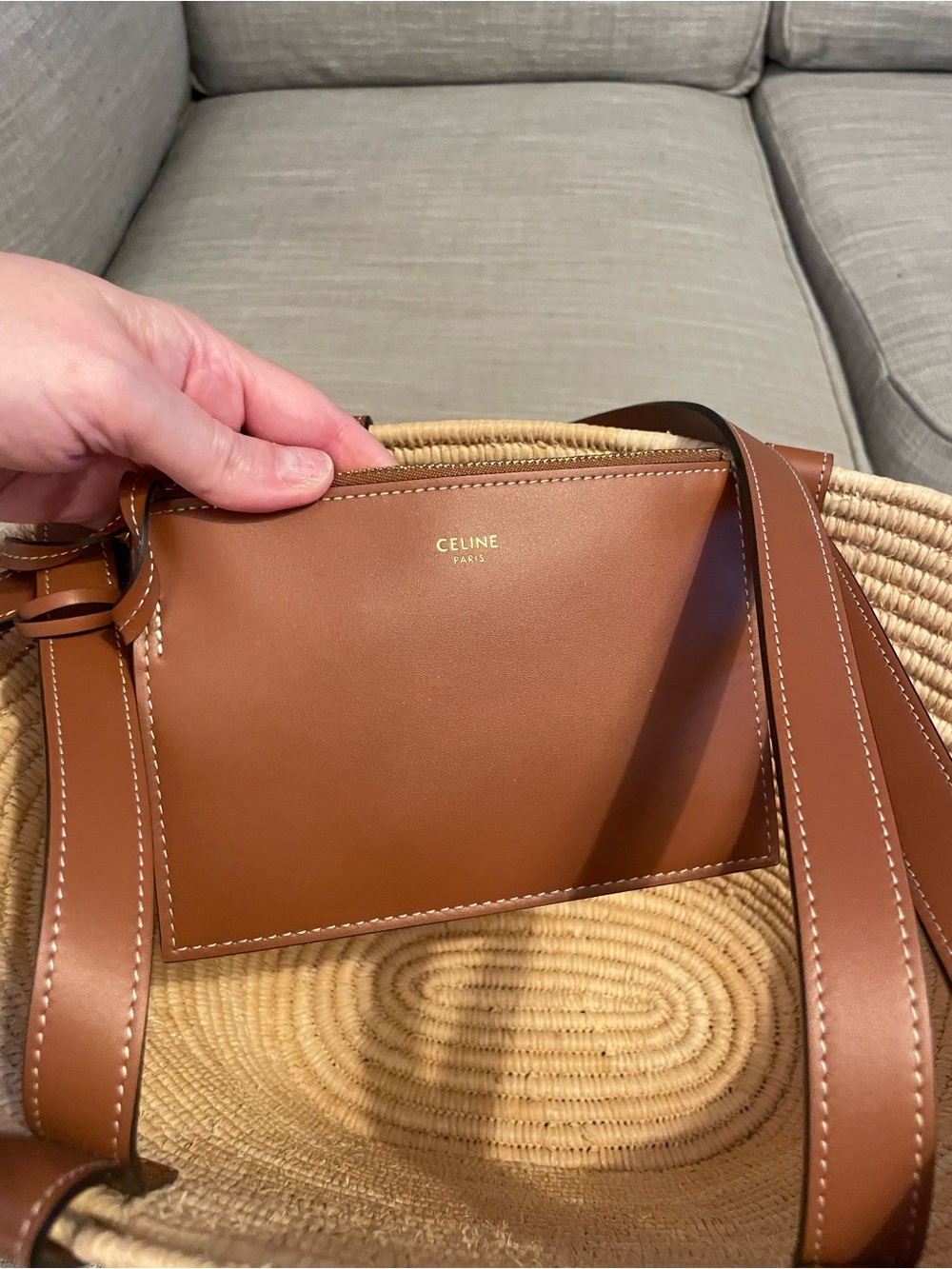 Celine Classic Panier Braided Triomphe in Raffia and Calfskin with dust bag - Picture 6 of 16